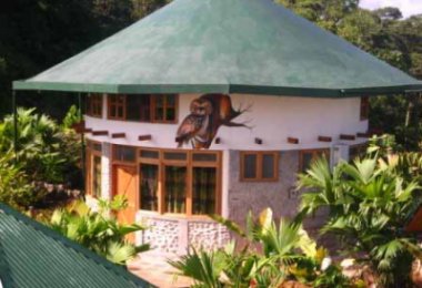hotelaltosdelpastaza.jpg